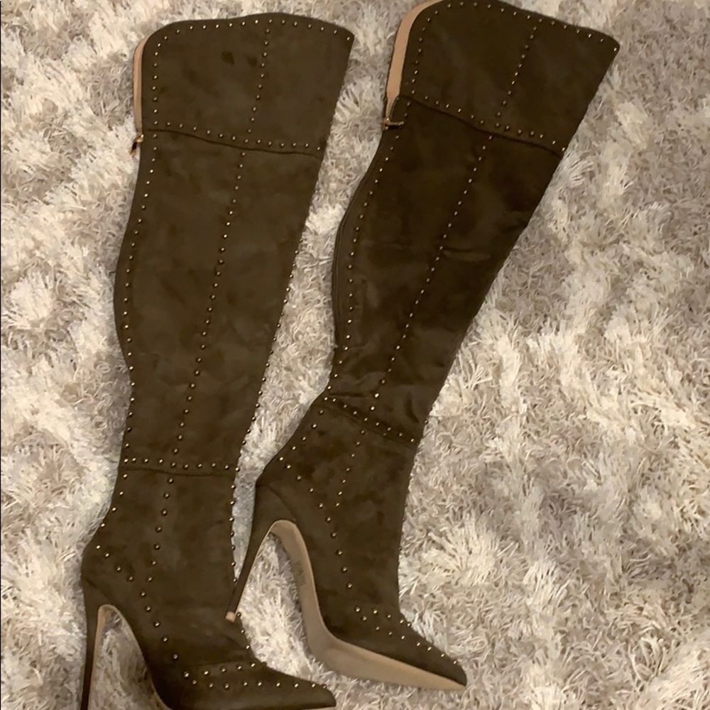 Thigh high Boots